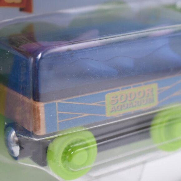 Aquarium Cars Hammerhead Sting Ray Tanker Sodor Aquarium Thomas & Friends Wood - Picture 10 of 12